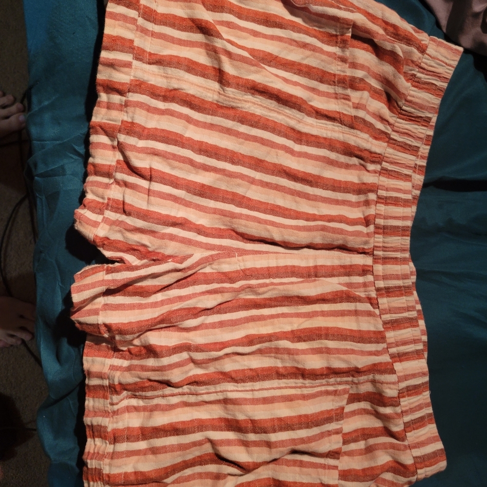 Old navy plus size orange shorts xl